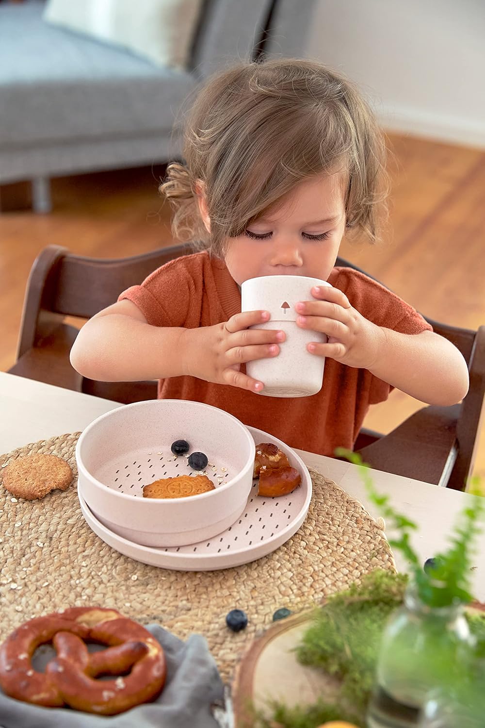 LÄSSIG Kindergeschirr Set (Teller, Becher, Schälchen, Löffel), BPA-frei, für Spülmaschine und Mikrow
