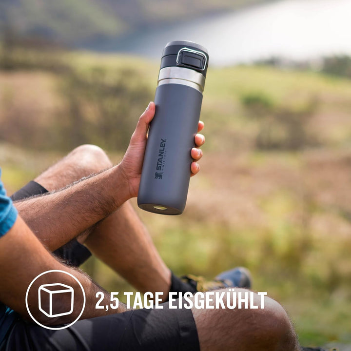 Stanley Quick Flip Trinkflasche Edelstahl - Hält 7+ Stunden Kalt - Wasserflasche BPA-Frei - Spülmasc
