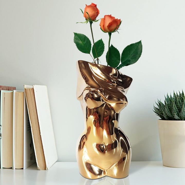Mila Moya Keramik-Blumenvase, nackte Dame, 19,1 x 10,2 cm, goldfarben, moderne nackte Dame, weiblich