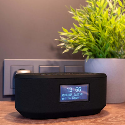 AIC Radiowecker DAB mit Ladefunktion Bluetooth QI Funktion USB Dual Alarm 18DAB schwarz