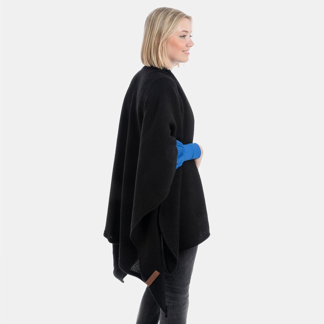 KNIT FACTORY - Jazz Poncho - Elegant Gestrickter Damen Cape - Wickelschal mit Wolle - Hochwertige Qu