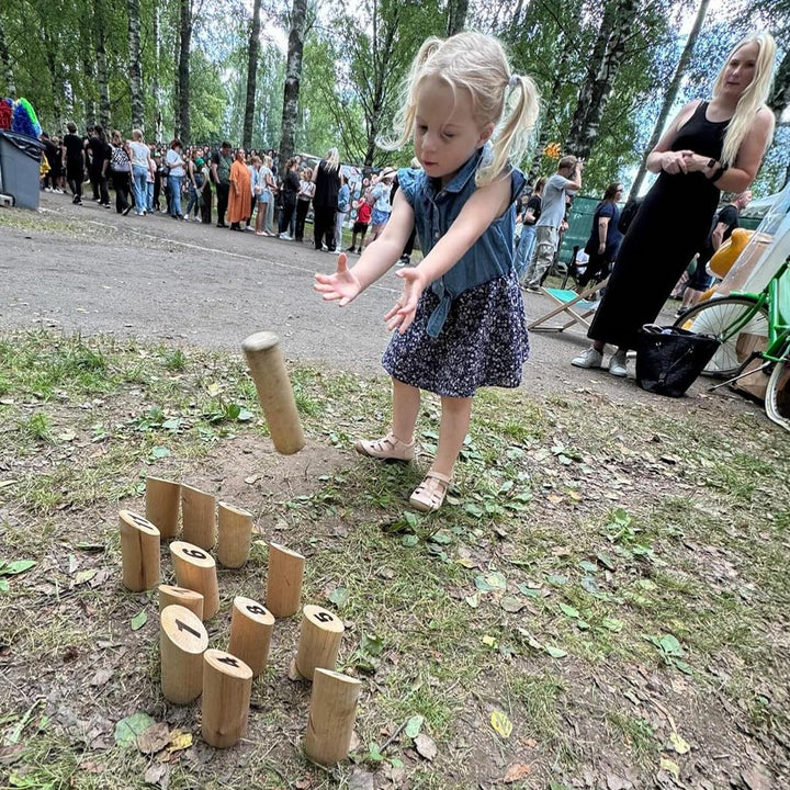 Tactic Mölkky in cardboard box with handle - 2018 version 54903 Mixed