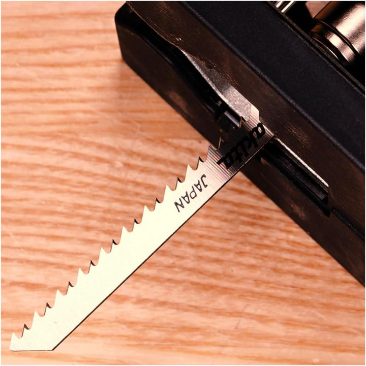 Makita B-07680 Stichsägeblatt B-11 HCS 100 Stück, ideal für saubere Schnitte in Holz und Kunststoff