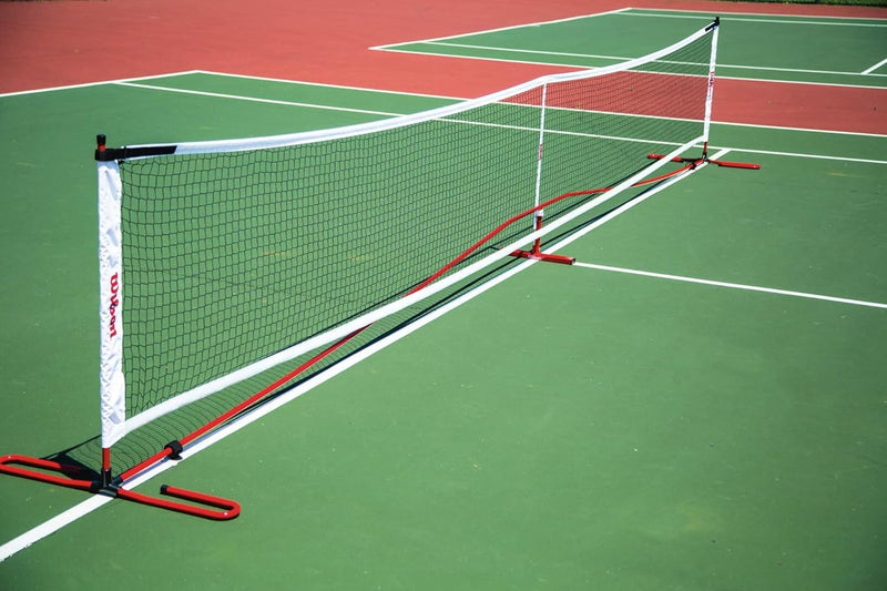 Wilson Tragbares Pickleball-Netzsystem, 6,7 m x 90 cm, Gebogene Beine, Inkl. Tragetasche, Stahl