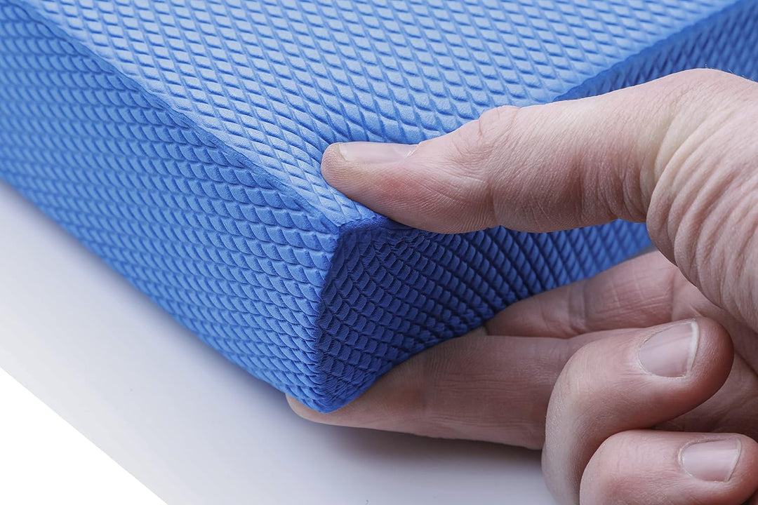BODYMATE Balance Pad mittel-harte oder extra-weiche Varianten für Anfänger, Reha, Freizeit- und Prof