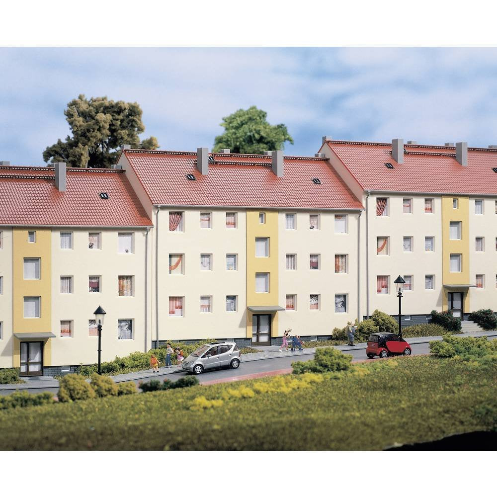 Auhagen 11402 - Mehrfamilienhaus Modellbausatz