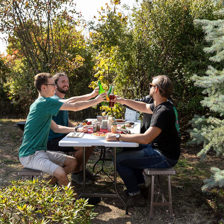 Relaxdays Bierbank 2er Set, faltbar, für Terrasse & Garten, Holzoptik, Kunststoff Campingbank HBT: 4