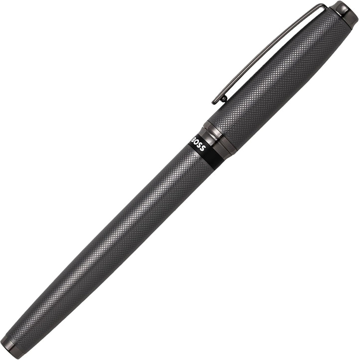 Hugo Boss Stream Tintenroller aus Messing in der Farbe Gun, Länge: 14,5cm, Tintenfarbe: Schwarz, HSW