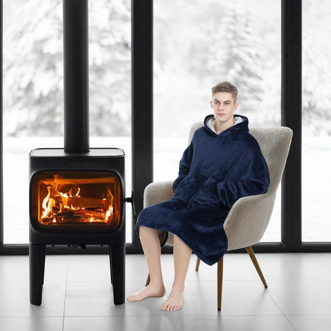 MOKANI Kuscheldecke mit Ärmeln und Kapuze Hoodie Decke, Decke mit Ärmeln, Übergrösse Kapuzenpullover