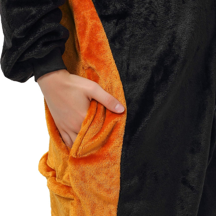 Katara 1744 (30+ Designs) Roter Panda-Kostüm, Unisex Onesie/ Pyjama-Qualität für Erwachsene & Teenag