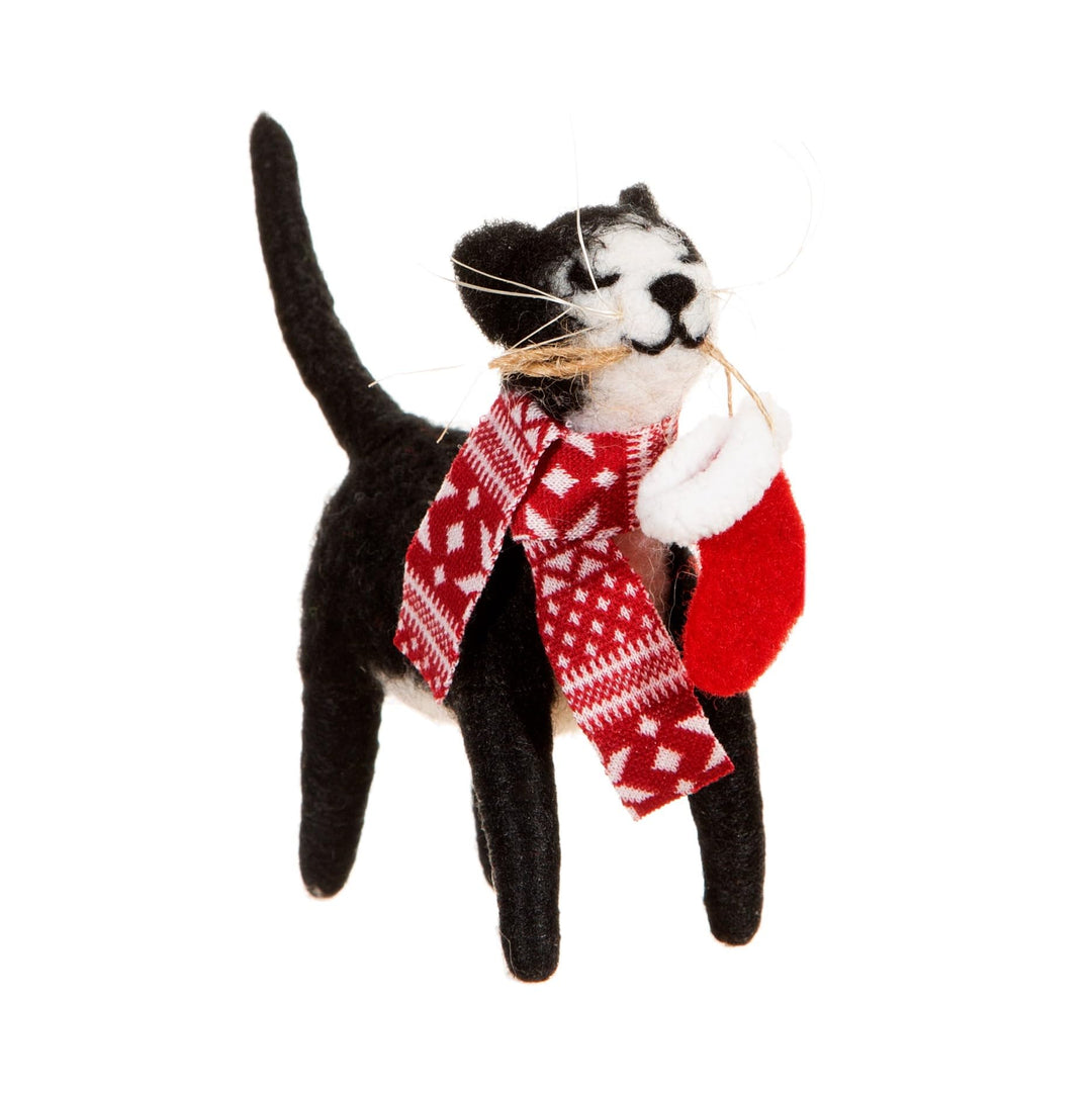 Sass & Belle Hängende Dekoration Katze mit Strumpf Filzdekoration Traditionelle Weihnachten 40% Poly