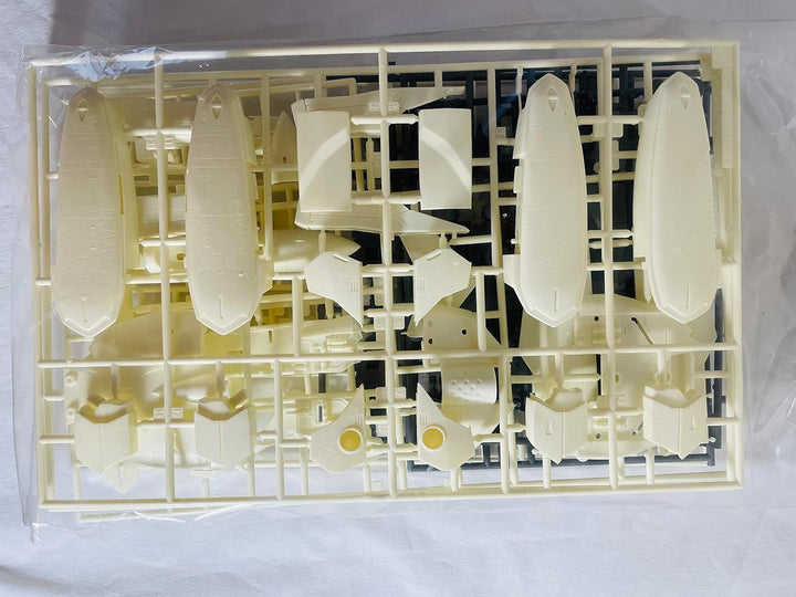 Hasegawa M21 1/72 Reactive Armored VF-0S, Macross Zero Army Modellbausatz, Mehrfarbig