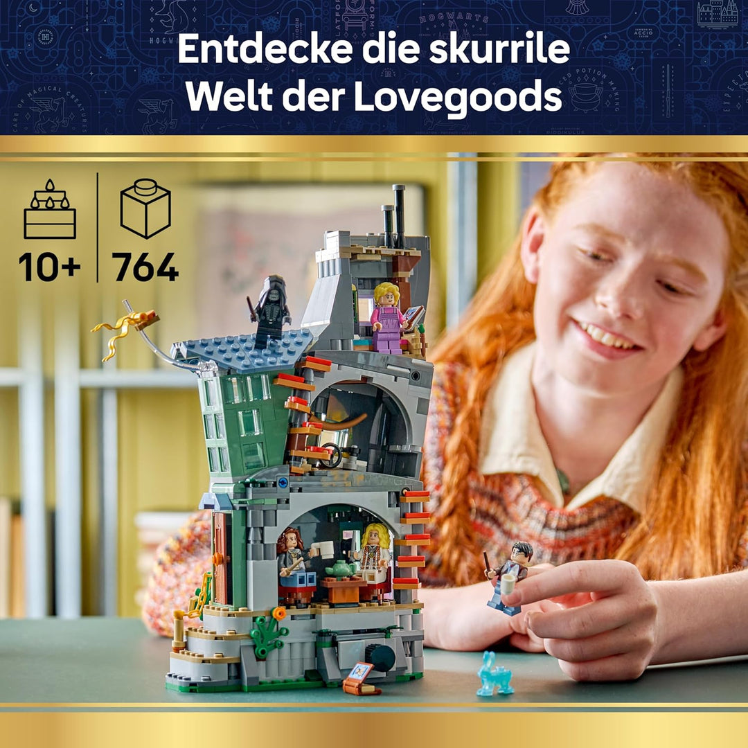 LEGO Harry Potter Luna Lovegoods Haus - Modellbau mit Leuchtstein und 5 Minifiguren - Baukasten DIY