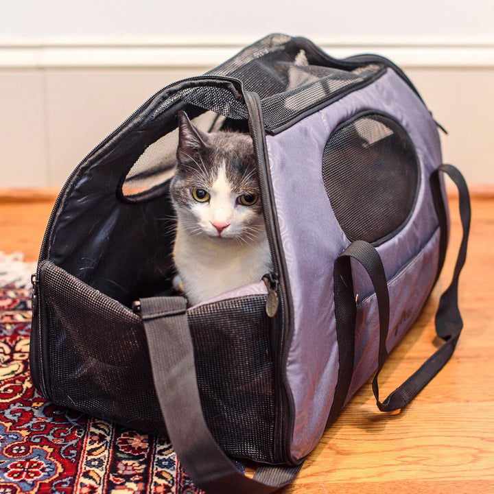 Gen7Pets Carry Me Haustier-Tragetasche für Hunde und Katzen, einfache Tragbarkeit, Wasserflaschentas