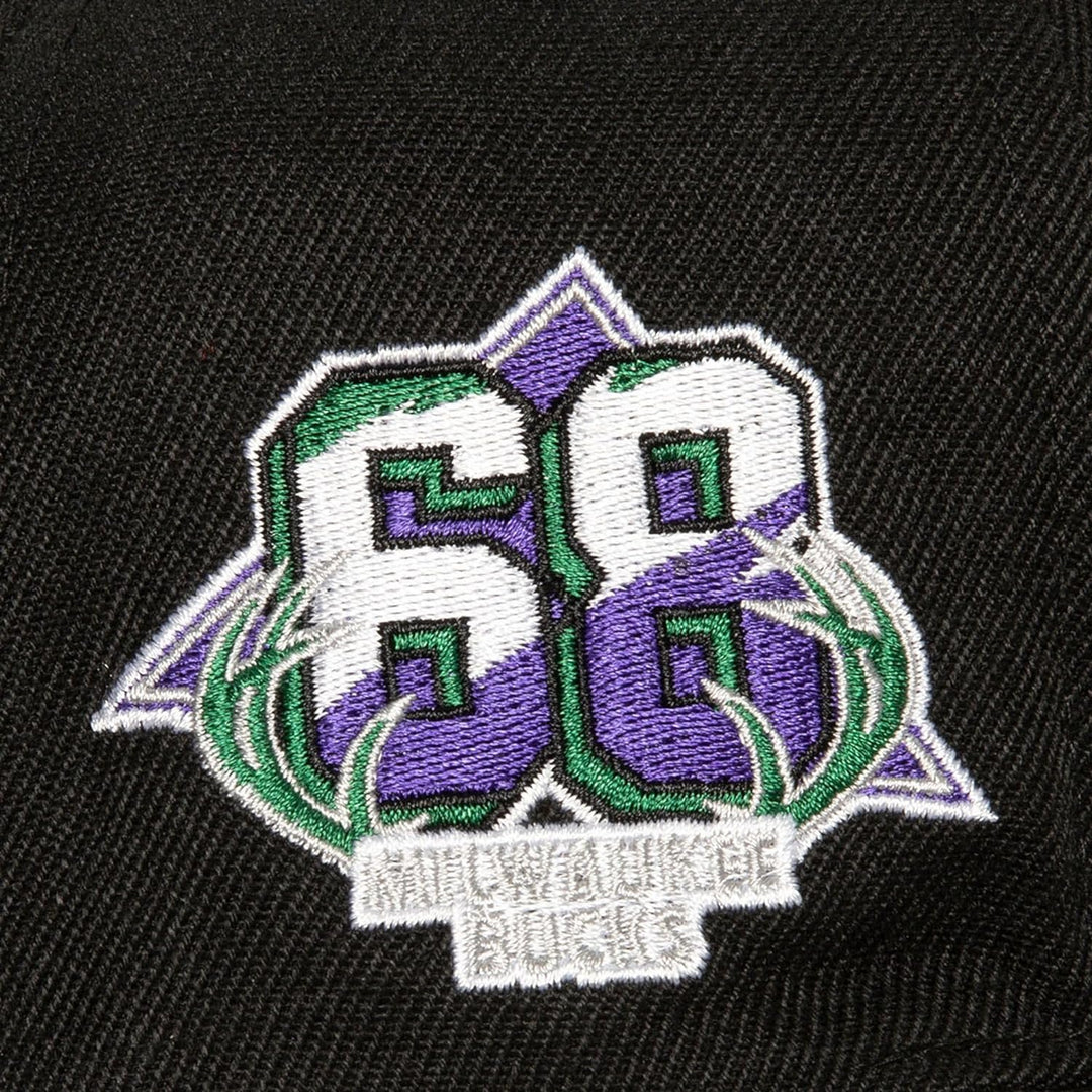 Mitchell & Ness NBA Snapback Cap Side Jam HWC Milwaukee Bucks Black