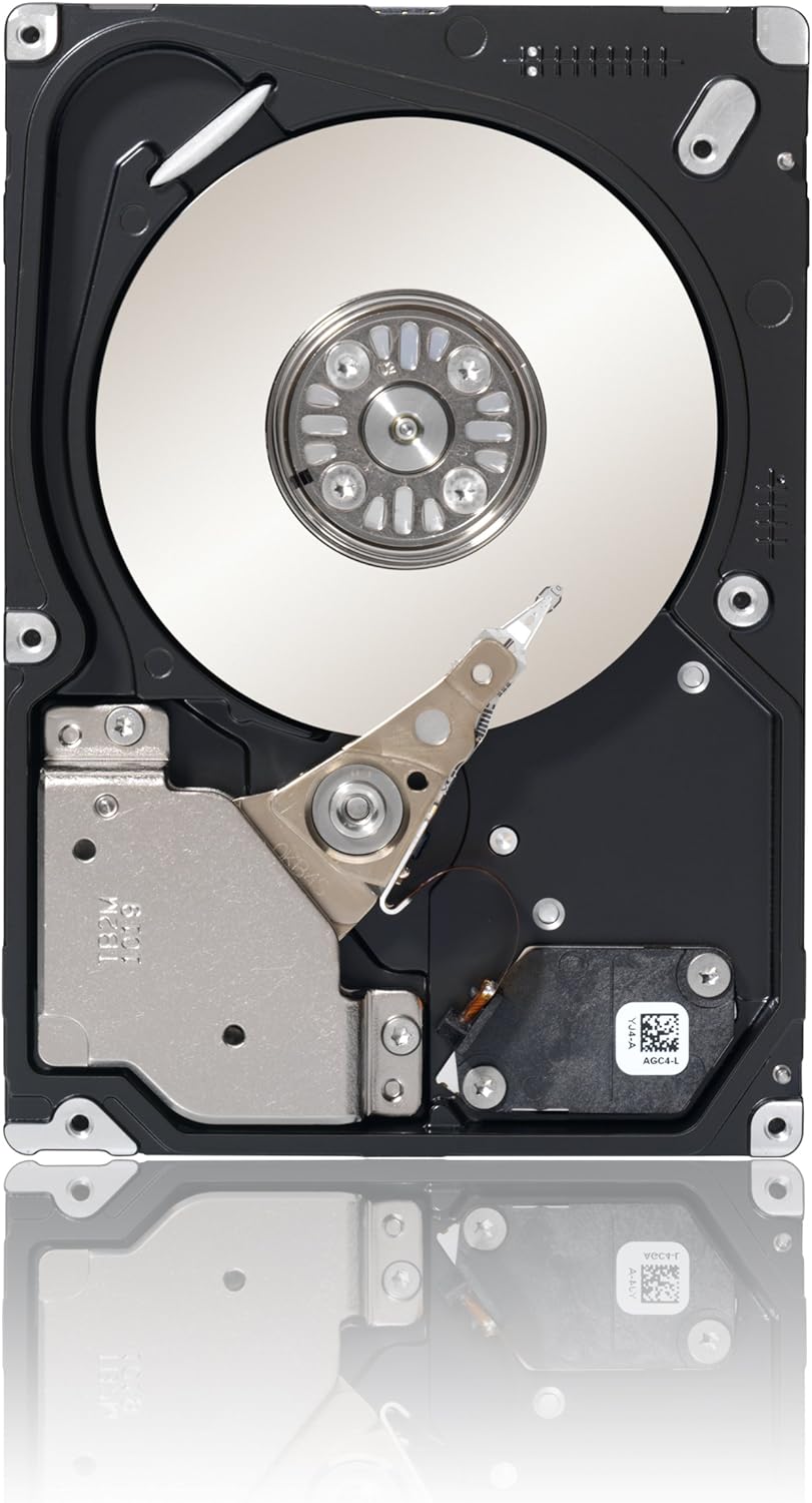 Seagate ST9300653SS SAS interne Festplatte 300GB (6,4 cm (2,5 Zoll), 15000rpm, 64MB Chache, SATA III