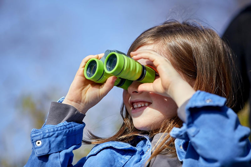 HABA Terra Kids Fernglas für Kinder mit 4-facher Vergrösserung inklusive Tasche – 1004132001