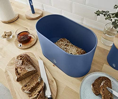 Swan Nordic Brotkasten, Deckel aus Bambusschneidebrett, Bread Bin aus Kohlenstoffstah für die Aufbew