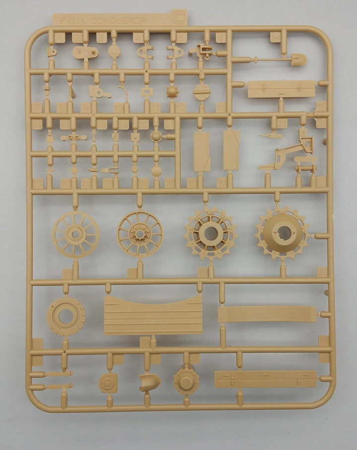 Amusing Hobby AMH35A013 AH35A013 Super FV214 Conqueror MK1 with Spaced Armor