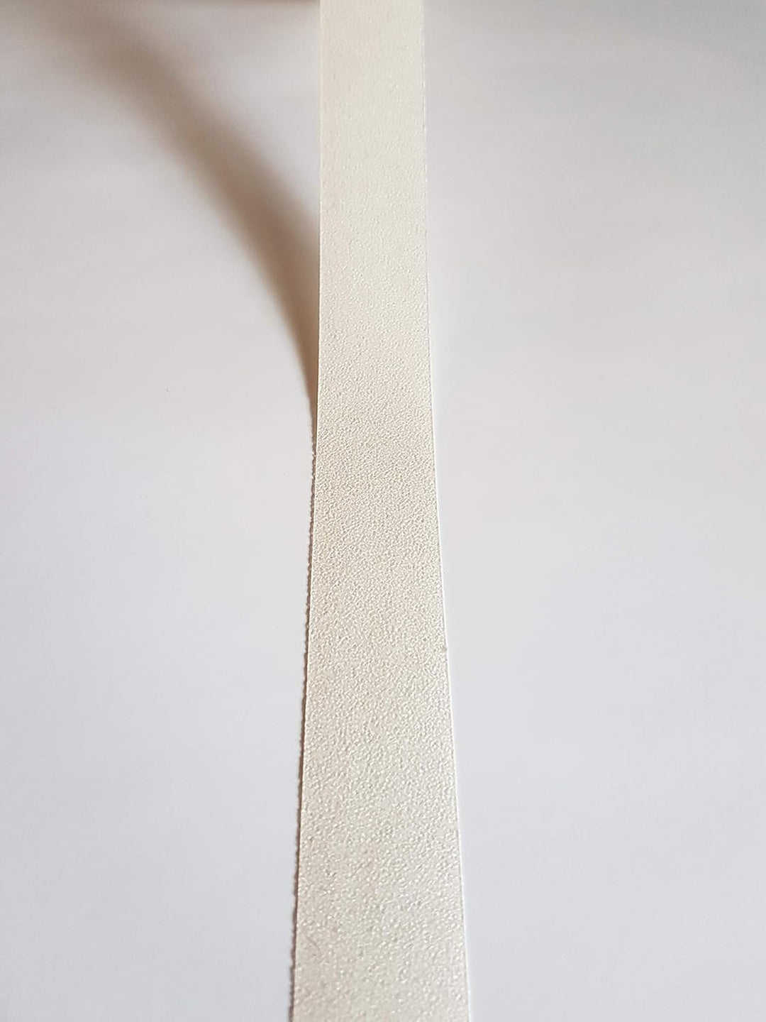 Kara Gtrip Anti-Rutsch Streifen geprägt Rolle 15 lfm Rolle 3 cm transparent Innentreppen fuer Hund u