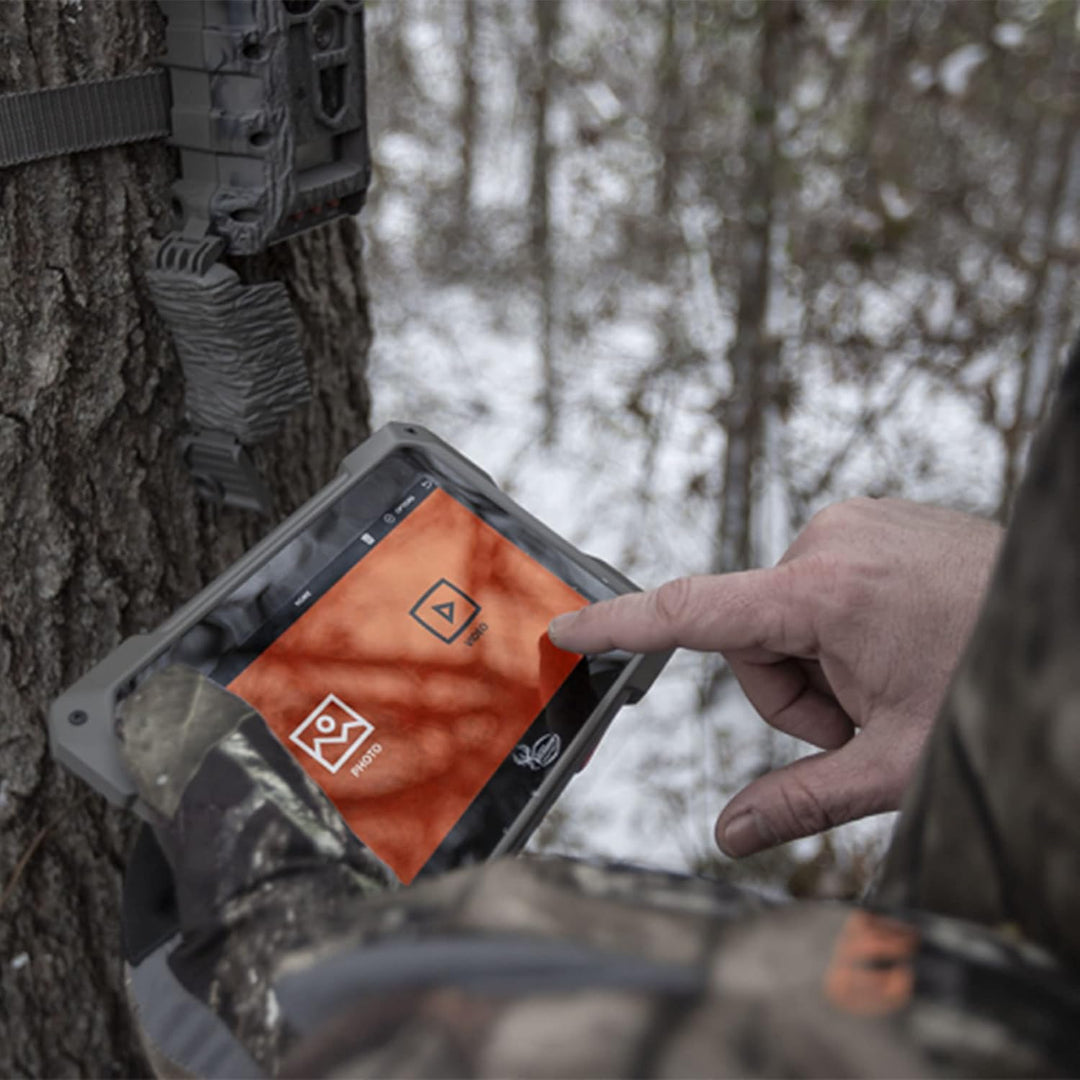 Wildgame Innovations VU70 Trail Tablet Dual Sd Card Viewer, Dark Green Sporting Goods, TOUCH
