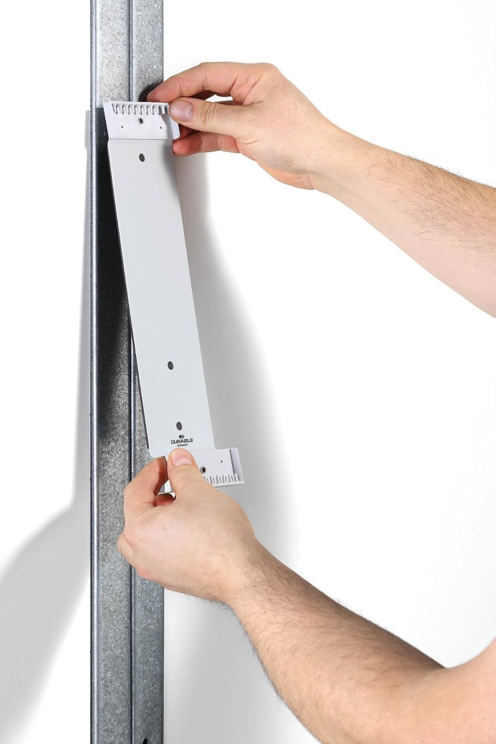 Durable Sichttafelwandhalter (Vario Magnet Wall 10, mit 10 Sichttafeln A4) schwarz, 591801 Mit 10 Si