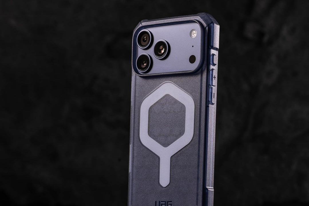 URBAN ARMOR GEAR Essential Armor MS Case kompatibel mit Apple iPhone 17 Hülle (Wireless Charging/Mag