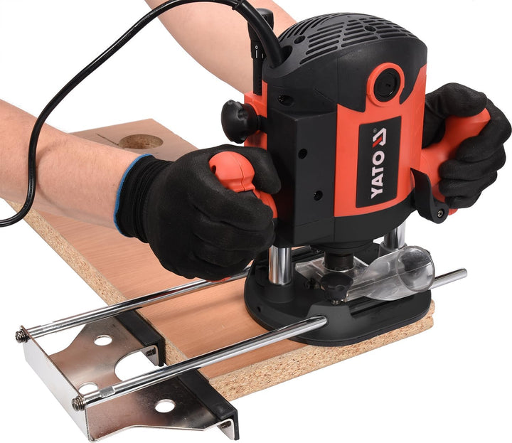 YATO Profi Oberfräse mit 2100 Watt, Ø 8 und 12 mm, Drehzahlregelung, Parallelanschlag, Tiefeneinstel