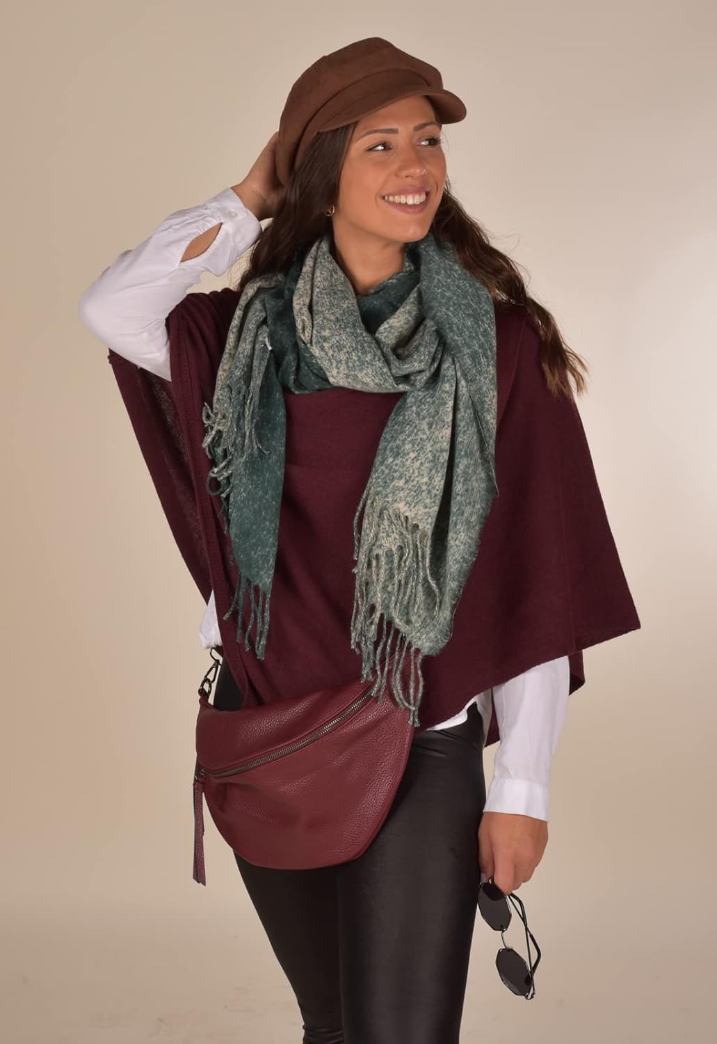 styleBREAKER Damen Halbmond Crossbody Schultertasche, abnehmbarer verstellbarer Schultergurt, Einfar