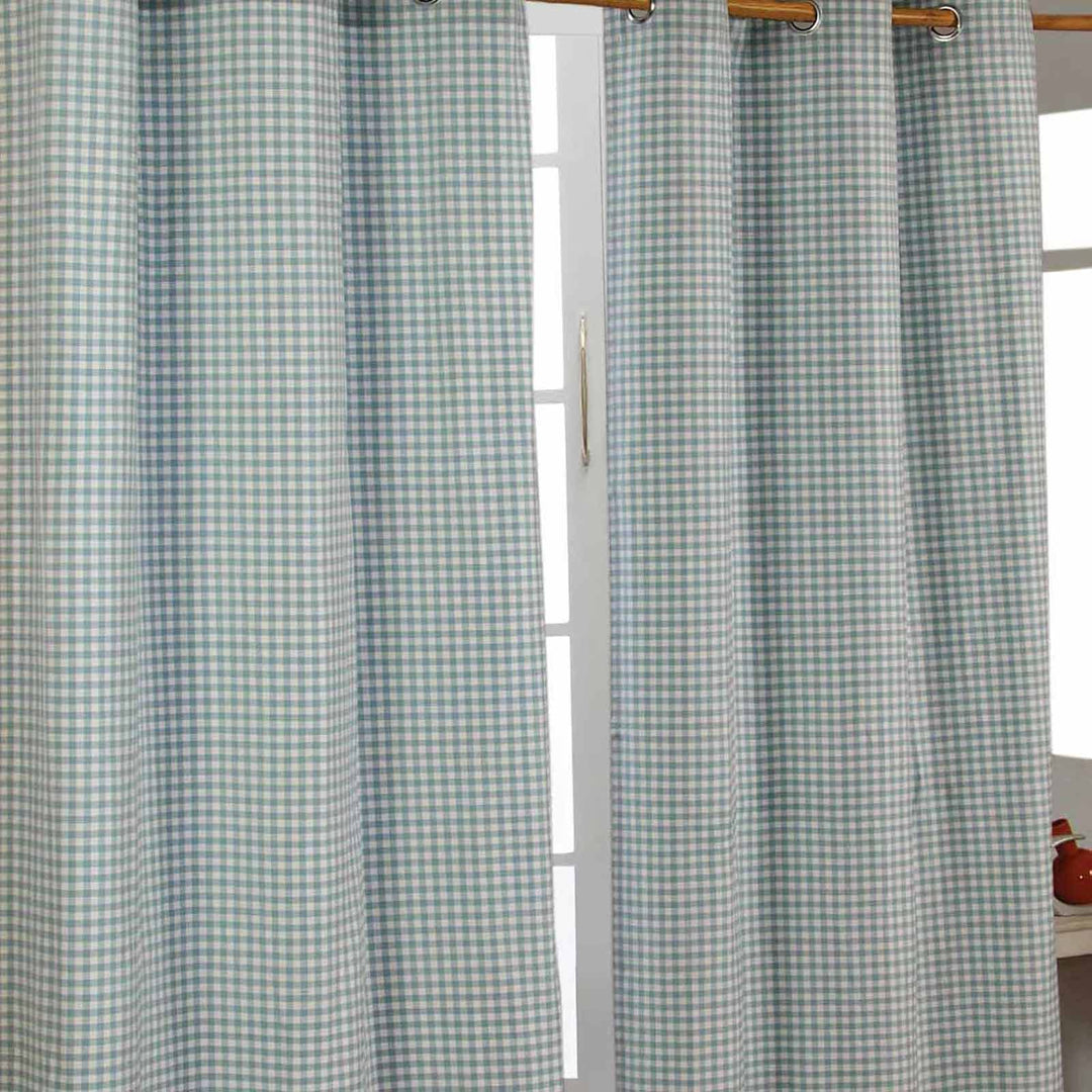 HOMESCAPES handgewobener Vorhang Ösenvorhang Dekoschal Gingham im 2er Set, 137 x 182 cm, 100% Reine