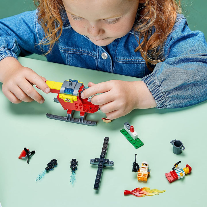 LEGO® Technic Feuerwehrhubschrauber 60318 Bausatz (53 Stück)