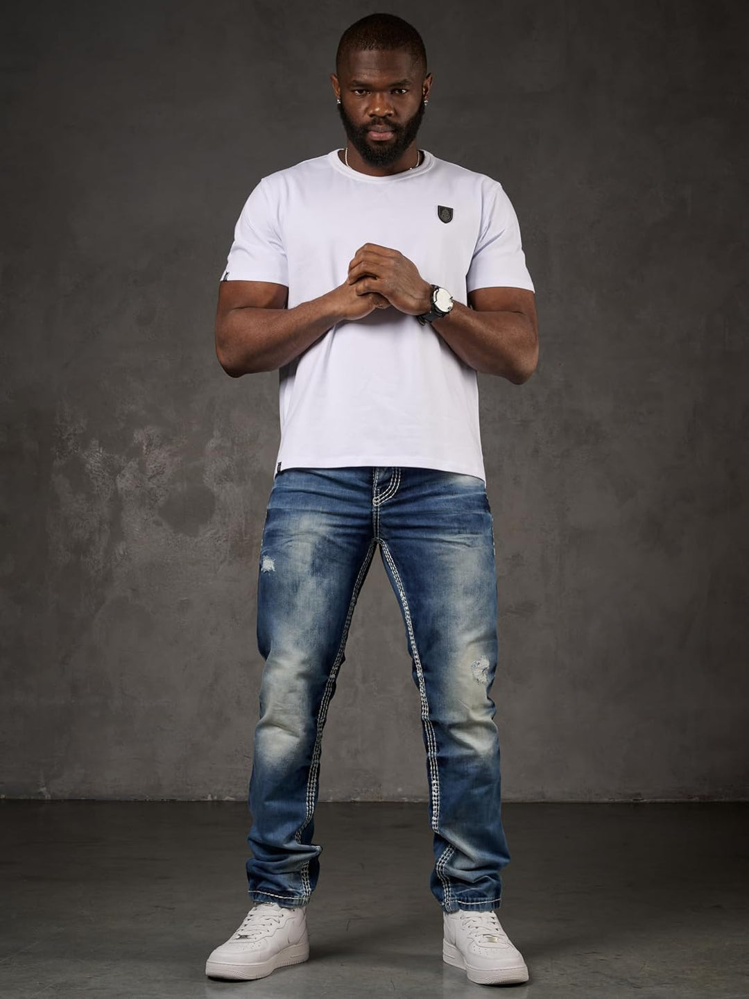 Cipo & Baxx Herren Jeans – Bequeme Straight Fit Jeans Hose mit markanten Kontrastnähten, Langlebige