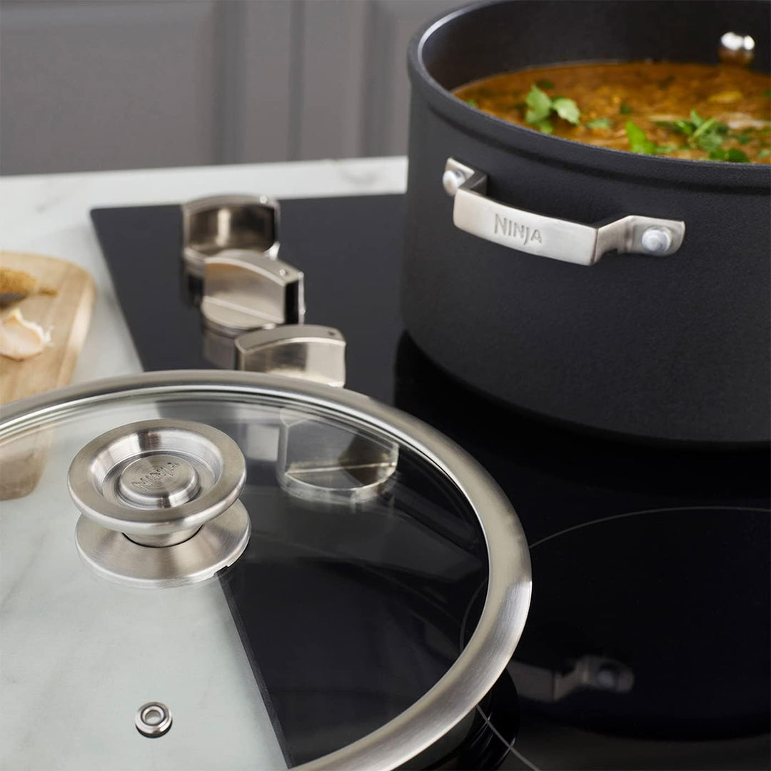 Ninja Foodi ZEROSTICK 20cm Kochtopf mit Deckel, antihaftbeschichtet, har eloxiertes Aluminium, induk