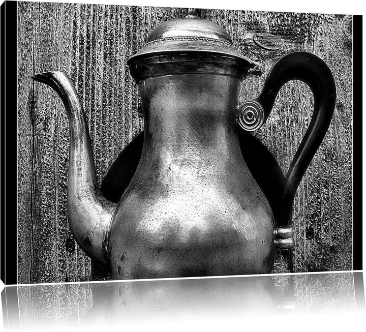 Pixxprint Monocrome, stilvolle alte Teekanne aus Metall, Format: 100x70 auf Leinwand, 100x70