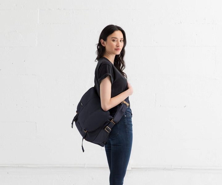 Timbuk2 Unisex-Erwachsene (nur Gepäck), leichte Kuriertasche, Gepäck, Kuriertasche, Nightfall/Ringel