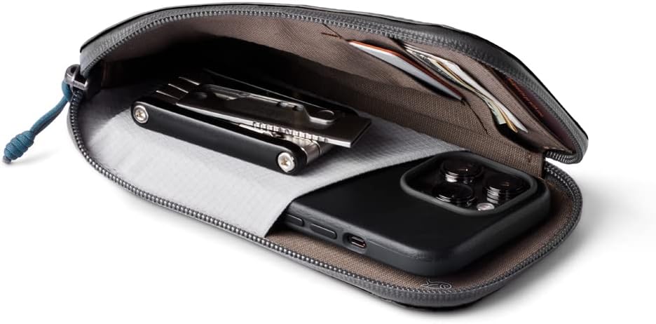 Bellroy All-Conditions Phone Pocket - Ink, Ink