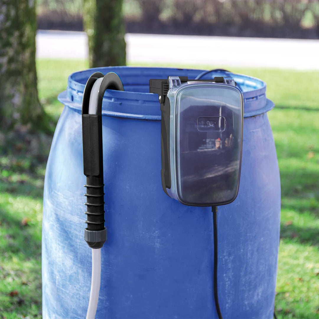 WALTER Li-Ion-Akku Regenfasspumpe 18 V, ideal zum Ab-/Umpumpen von Regenwasser & für Gartenbewässeru