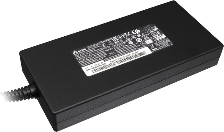 MSI S93-0409400-D04 Original Netzteil 240 Watt für GE76 Raider 11UE/11UG/11UE, GP66 Leopard 11UE, GP