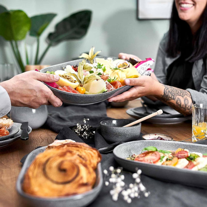 SPRINGLANE Servierplatte Misty Cliff, 40 cm x 21 cm, Steingut Servierteller für Antipasti, Tapas und