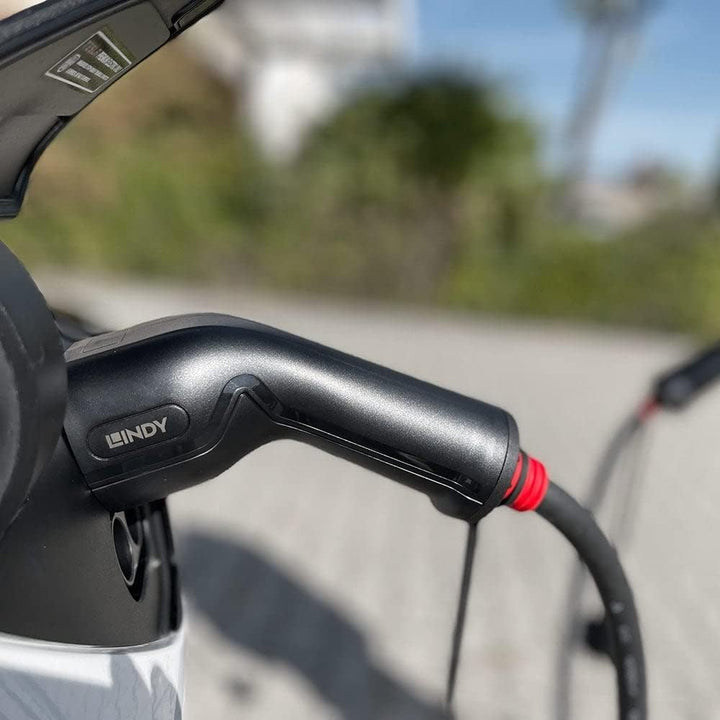 Lindy 30110 5m Ladekabel Typ 2 für E-Fahrzeuge, 11kW, 3-phasiges Laden für E-Fahrzeuge und Plug-in-H