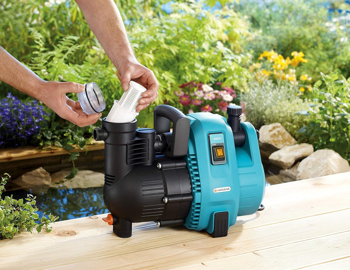 Gardena Comfort Gartenpumpe 4000/5: Bewässerungspumpe mit Fördermenge bis zu 4.000 l/h, integrierter