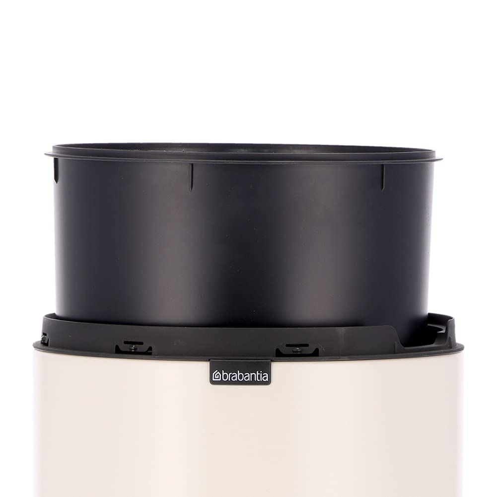 Brabantia - Touch Bin 30L - Grosser Mülleimer für die Küche - Soft-Touch-Öffnung - Entnehmbarer Inne