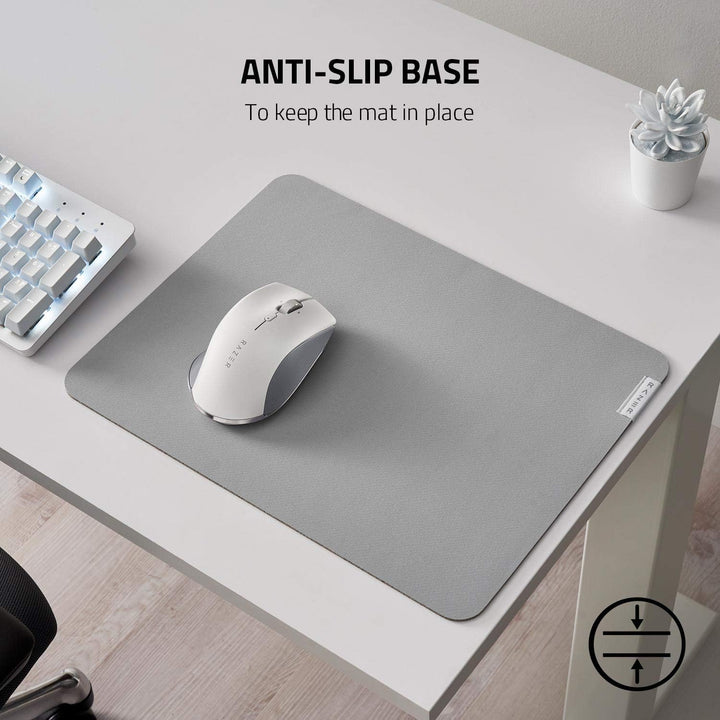 Razer Pro Glide Mauspad, weich, Dicker, hochdichter Gummischaum, strukturierte Mikrofaser-Oberfläche