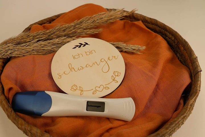 OLGS Holz Baby Meilensteinkarten 40 Meilensteine inkl. Stoffbeutel | Geschenkidee für werdende Mütte