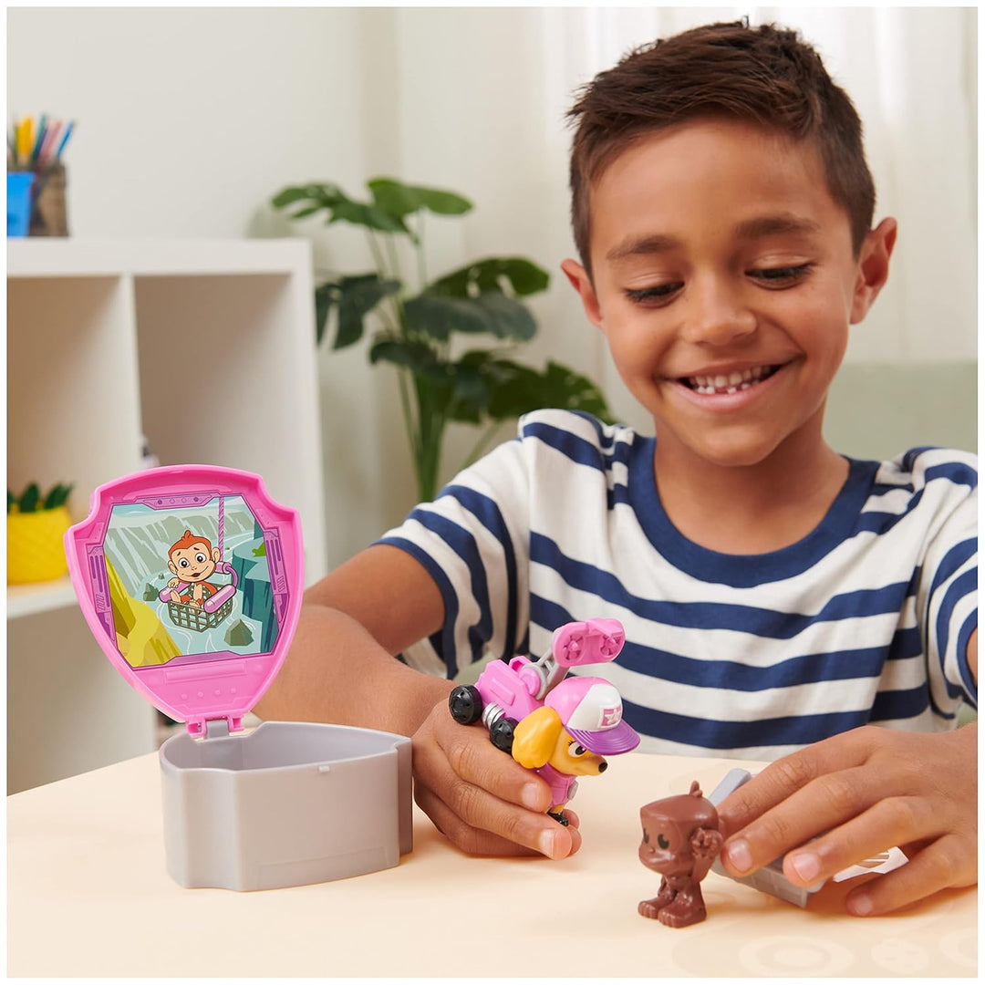 PAW PATROL 6065252, Big Truck Pups, Skye Action-Figur mit Rettungsdrohne zum Anheften, Kabine als Ha