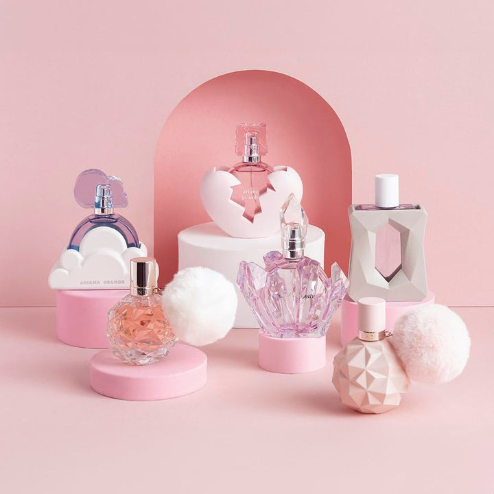 Ariana Grande - God is a Woman EDP 100 ml Geblümt 100 ml (1er Pack), Geblümt 100 ml (1er Pack)