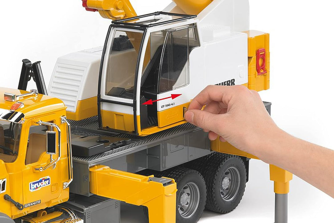 bruder 02818 - Mack Granite Liebherr Kran-LKW - 1:16 Fahrzeuge Kranwagen Baufahrzeug