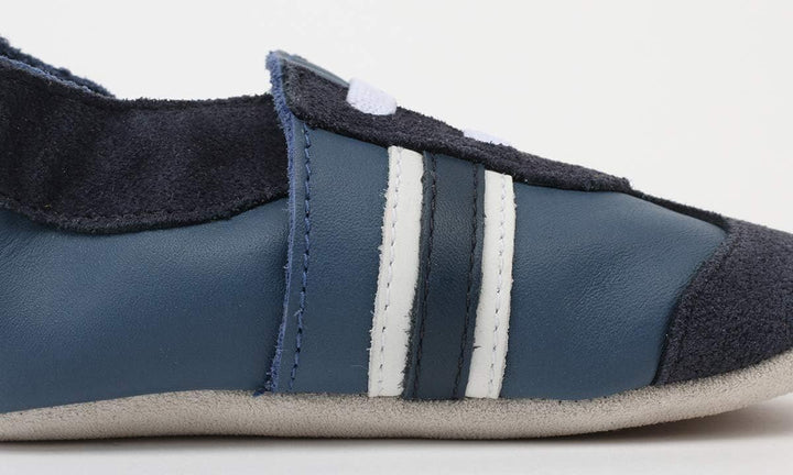 Bobux Jungen Mary Jane Schwarze TupfenSlipper Medium Blau, Medium Blau