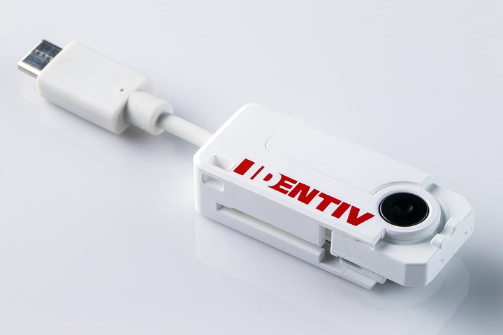 Identiv SCM uTrust SCR3500 C Type C Stecker - kompakter SmartFold liest kontaktbehaftete Chipkarten