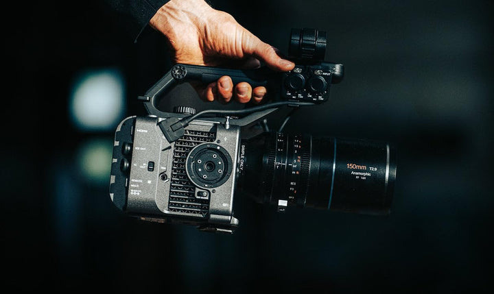 SIRUI 150 mm T2.9 1.6X Vollformat anamorphes Teleobjektiv (Venus 150 mm E Mount) 150mm, 150mm